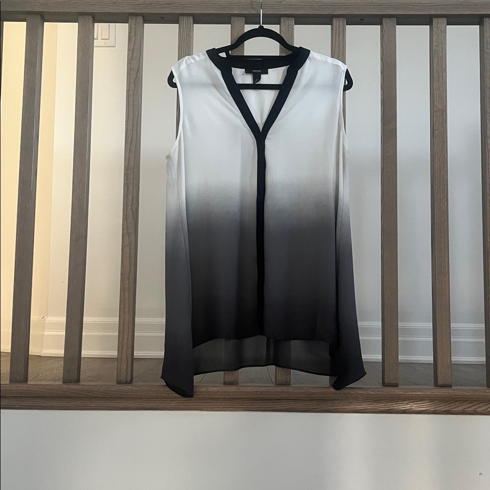 Alfani Black and White Sleeveless Blouse
